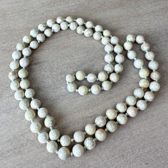 Vintage Neutral Hued Honed Jasper Stone Bead Long Necklace 32” - Picture 3 of 6